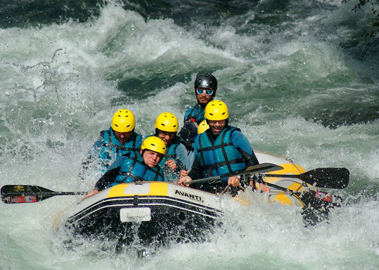 Rafting en el río Porma